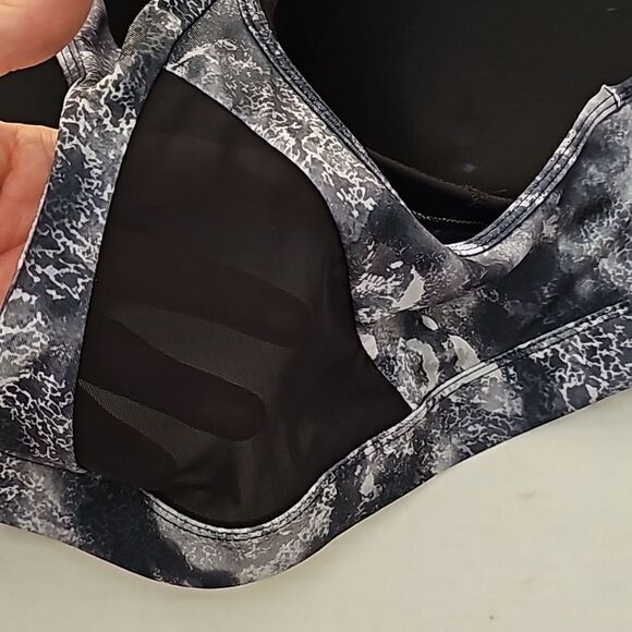 Tek Gear light support workout top size 2X - Picture 5 of 6